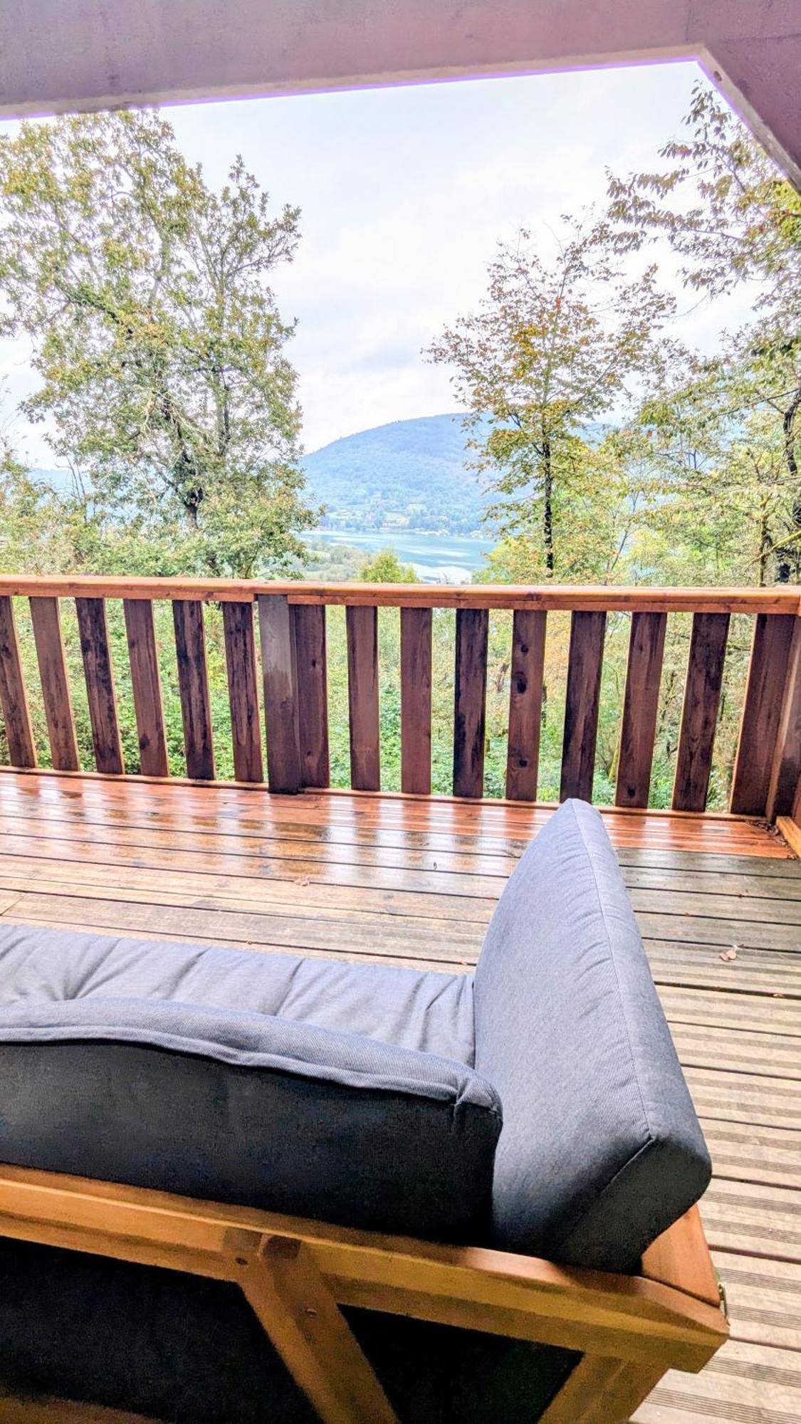 Cabanes Et Lodges Du Belvedere Serrieres-sur-Ain Esterno foto